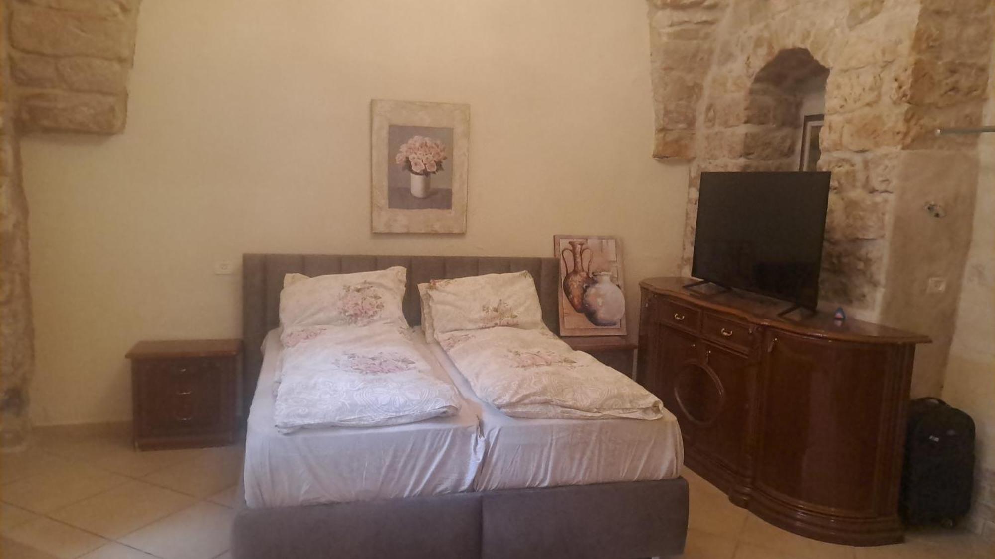 אמונה בעתיקה Apartment Zefat Exterior photo
